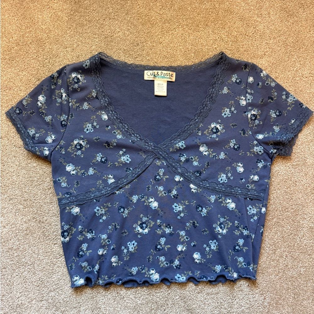 Cut & Paste Blue Floral Women's Top Medium NWOT Lace Ruffle Crop